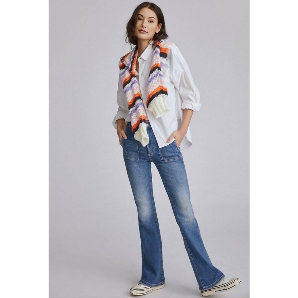 NWT Anthropologie Pilcro The Icon Flare Jeans 24P $140 Blue Medium Wash